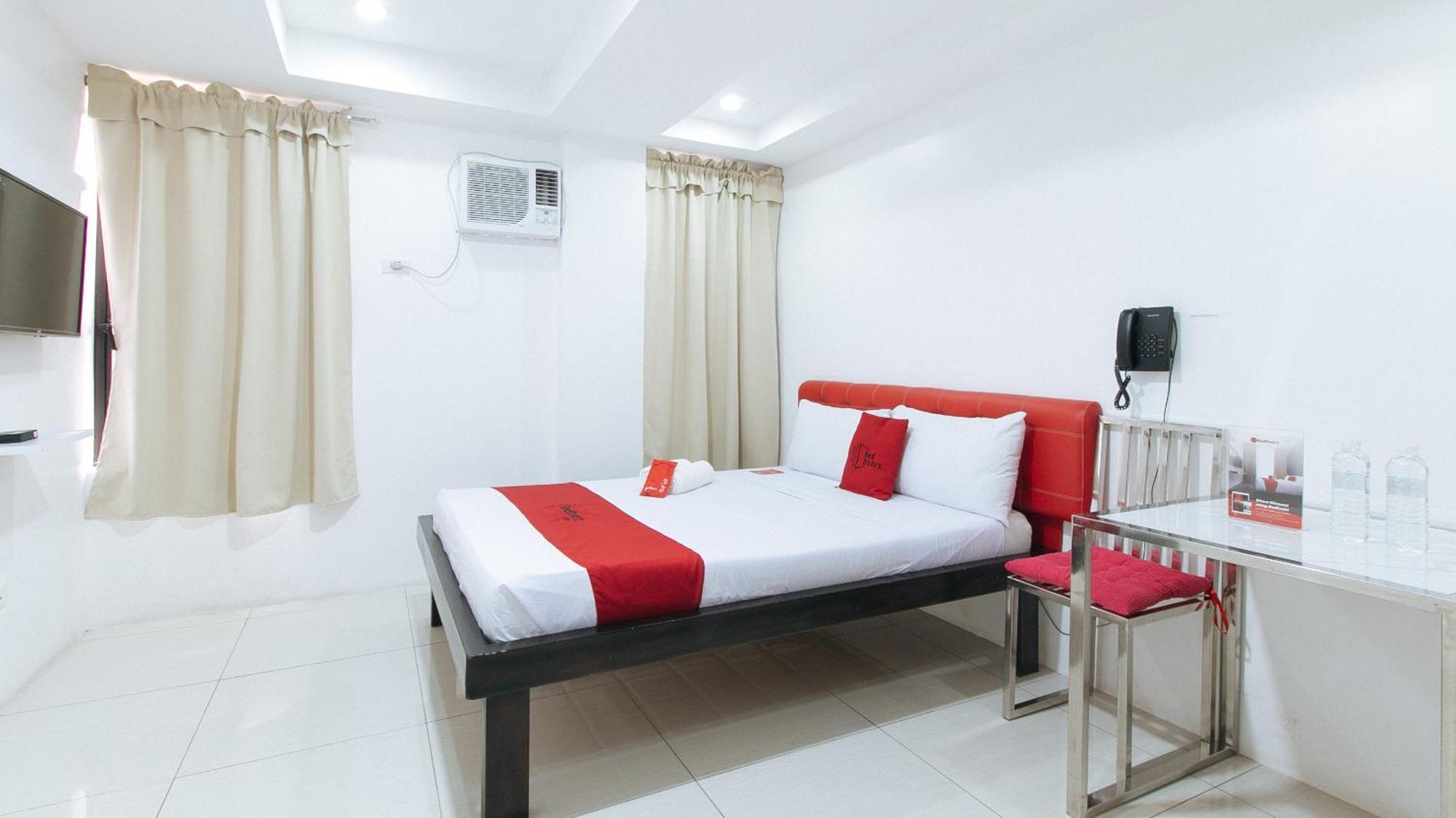 Reddoorz At Dbuilders Rooms Bangkal Makati Makati City Luaran gambar