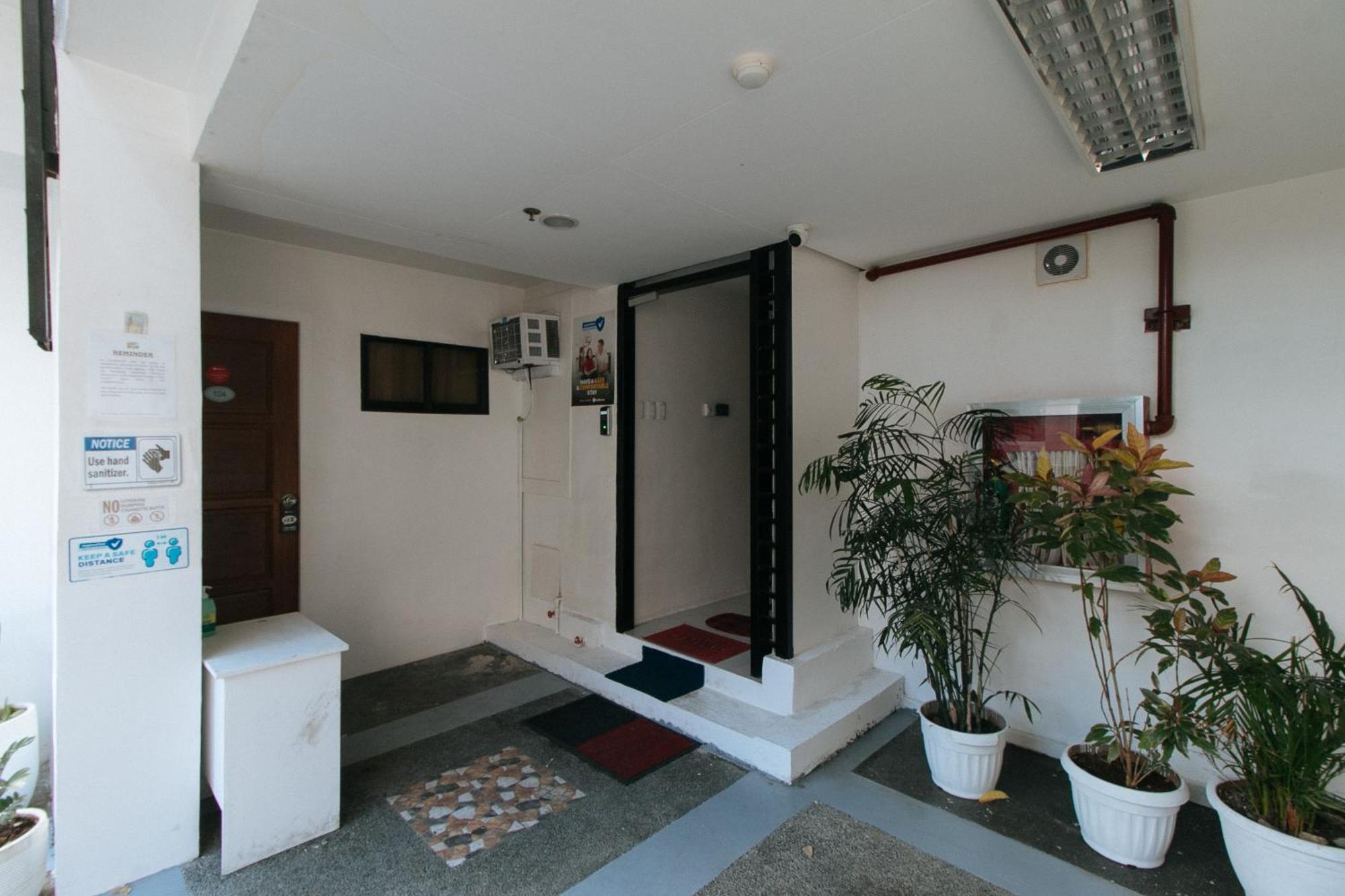 Reddoorz At Dbuilders Rooms Bangkal Makati Makati City Luaran gambar